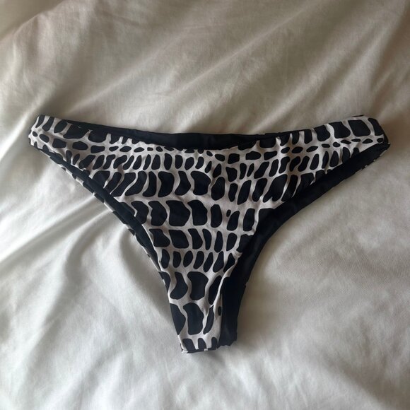 hebrew print bottoms - Picture 1 of 1